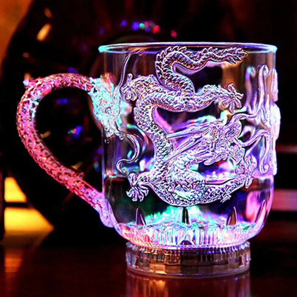 Beer Wine Up - LEDフラッシュ,ビール,コーヒー,牛乳,お茶,ワイン,ウイスキー,バー用の魔法の色が変わるドラゴンカップ
