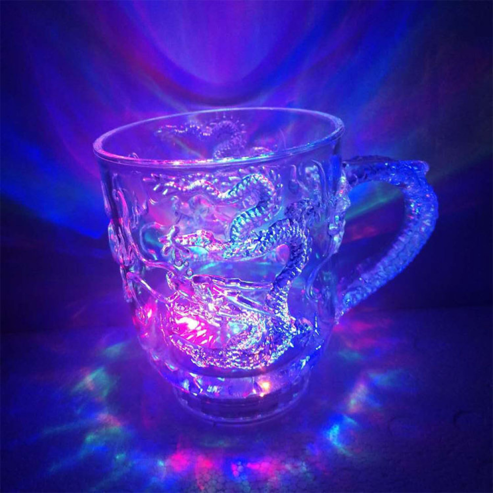 誘導式LEDライトアップマグ カラフルなフラッシュビールカッ - Beer Wine Up のレビューと価格